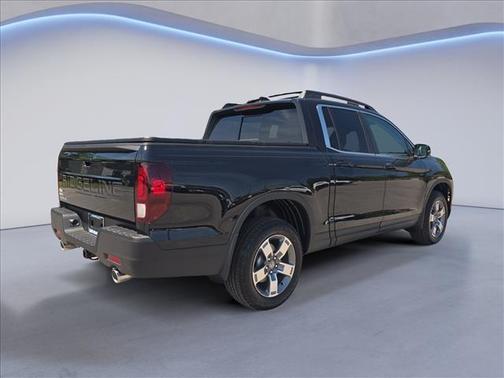 Crystal Black Pearl 2026 Honda Ridgeline RTL