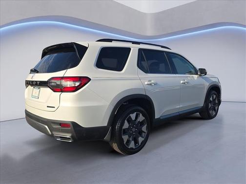 2026 Honda Pilot Touring 8-Passenger