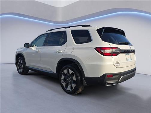 2026 Honda Pilot Touring 8-Passenger