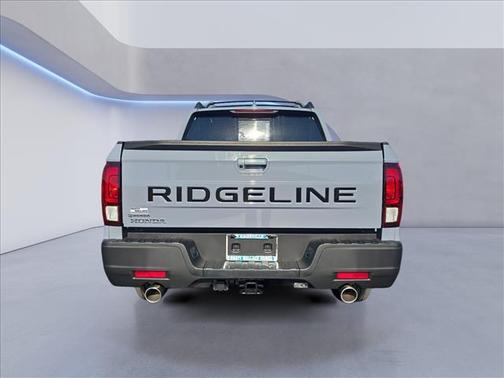 Sonic Gray Pearl 2026 Honda Ridgeline RTL