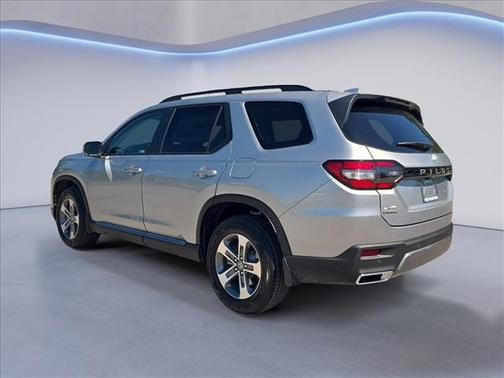 Solar Silver Metallic 2026 Honda Pilot EX-L