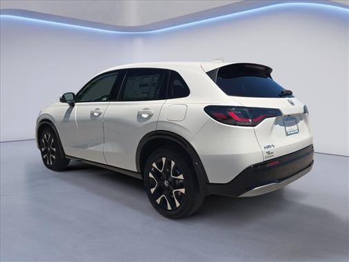 Platinum White Pearl 2027 Honda HR-V EX-L