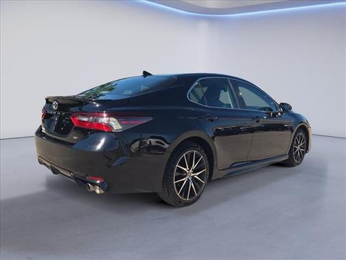 Midnight Black Metallic 2024 Toyota Camry SE