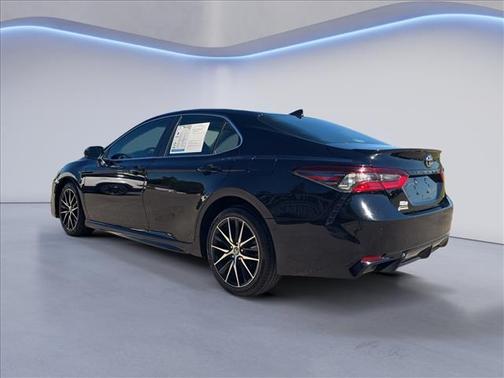 Midnight Black Metallic 2024 Toyota Camry SE