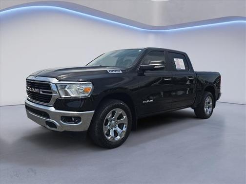 Diamond Black Crystal Pearlcoat 2020 RAM 1500 Big Horn/Lone Star