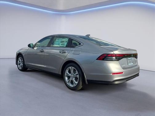 2025 Honda Accord LX 1.5T
