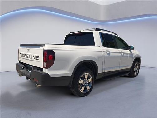 Platinum White Pearl 2026 Honda Ridgeline RTL