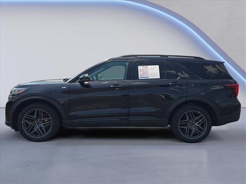 Agate Black Metallic 2025 Ford Explorer ST-Line