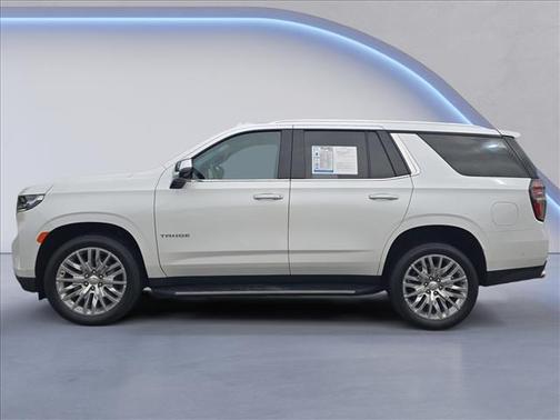 Iridescent Pearl Tricoat 2023 Chevrolet Tahoe Premier