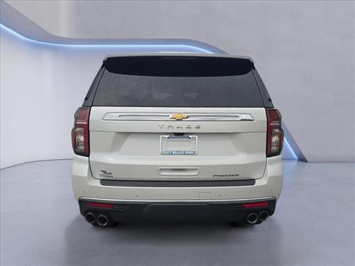 Iridescent Pearl Tricoat 2023 Chevrolet Tahoe Premier