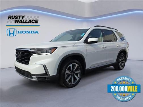 2025 Honda Pilot Touring 8-Passenger