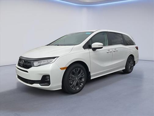 Platinum White Pearl 2026 Honda Odyssey Touring