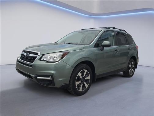 Jasmine Green Metallic 2018 Subaru Forester 2.5i Premium