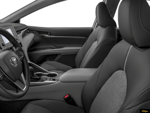 2024 Toyota Camry Hybrid XLE