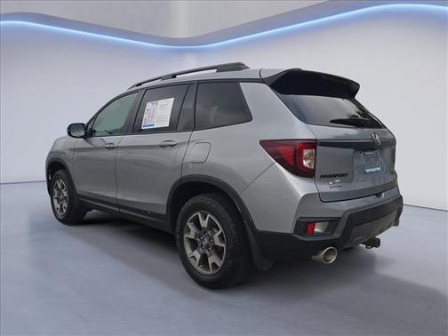 Lunar Silver Metallic 2023 Honda Passport AWD TrailSport