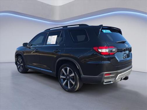 2024 Honda Pilot Touring 8-Passenger