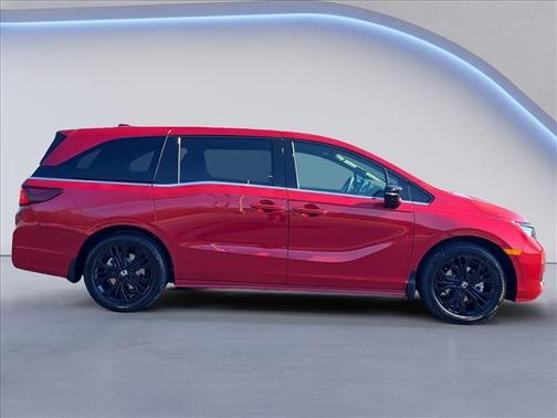 Radiant Red Metallic II 2026 Honda Odyssey Sport-L