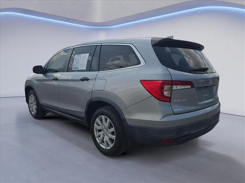 Lunar Silver Metallic 2020 Honda Pilot 2WD LX