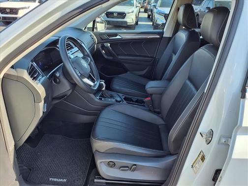 2024 Volkswagen Tiguan 2.0T SE 4MOTION