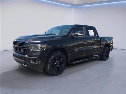 Diamond Black Crystal Pearlcoat 2019 RAM 1500 Big Horn
