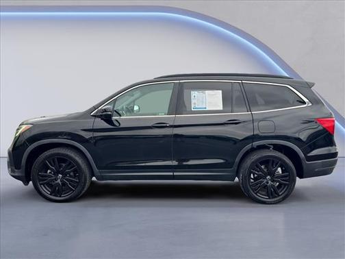 Crystal Black Pearl 2022 Honda Pilot AWD Special Edition