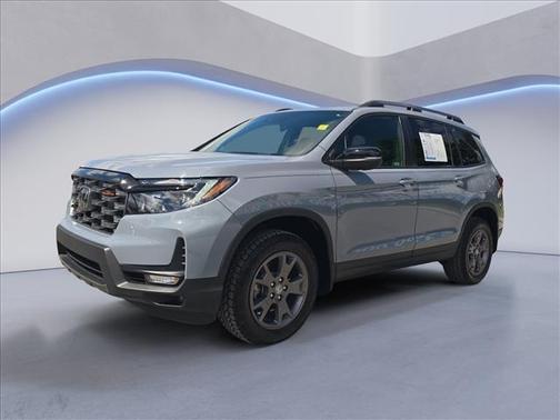 Sonic Gray Pearl 2024 Honda Passport AWD TrailSport