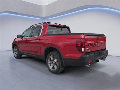 Radiant Red Metallic Ii 2026 Honda Ridgeline RTL