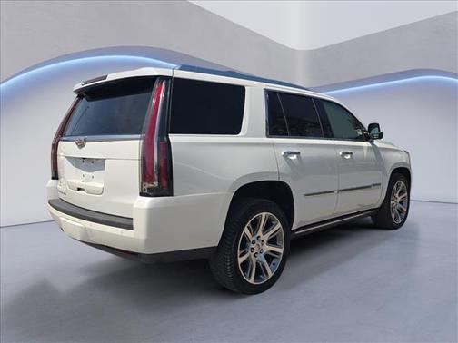 Crystal White Tricoat 2016 Cadillac Escalade Premium