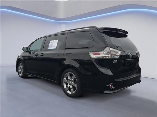 2011 Toyota Sienna SE