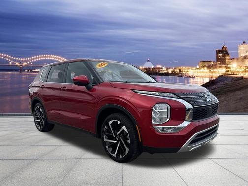 'RED' 2022 Mitsubishi Outlander SE S-AWC