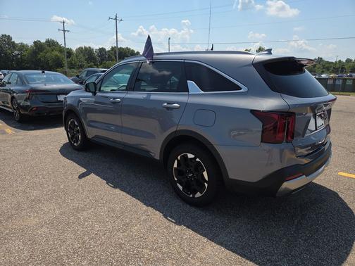 Gravity Grey 2024 Kia Sorento S