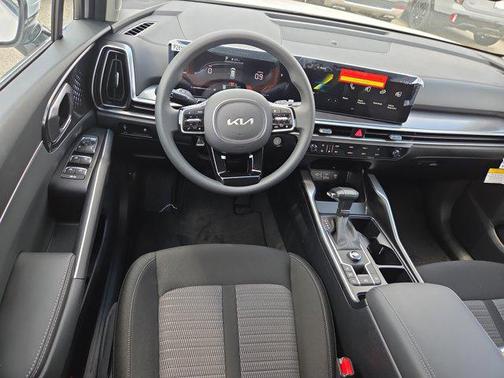2025 Kia Sorento LX