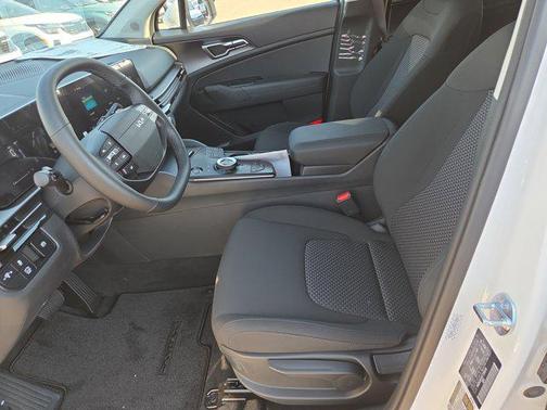 2026 Kia Sportage Hybrid LX
