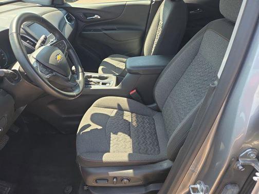 Sterling Gray Metallic 2024 Chevrolet Equinox 1LT