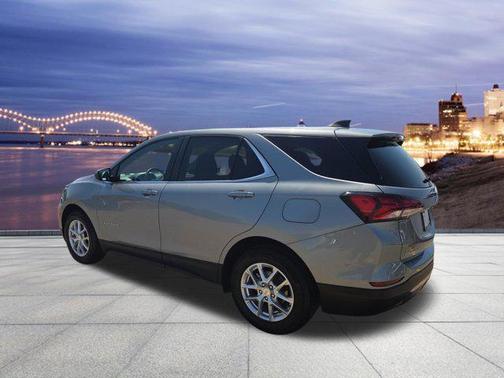 Sterling Gray Metallic 2024 Chevrolet Equinox 1LT