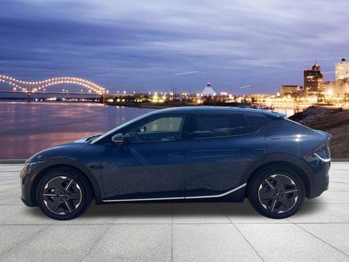 2025 Kia EV6 Light Long Range