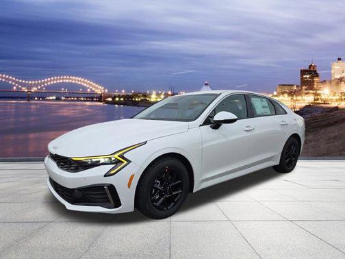 Snow White Pearl 2026 Kia K5 LXS FWD