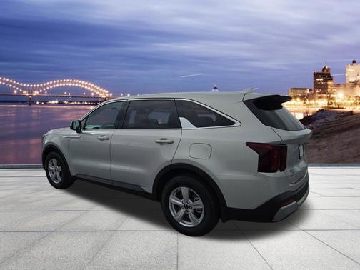 Ivory Silver 2026 Kia Sorento LX
