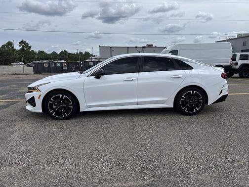 Glacial White Pearl 2023 Kia K5 GT-Line