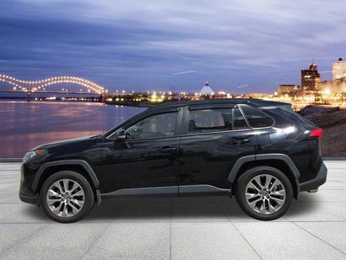 Midnight Black Metallic 2019 Toyota RAV4 XLE Premium