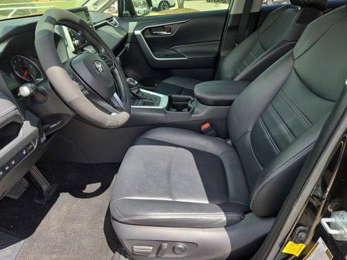 Midnight Black Metallic 2019 Toyota RAV4 XLE Premium