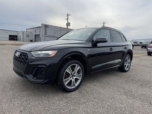 2025 Audi Q5 45 S line Premium