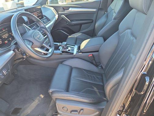 2025 Audi Q5 45 S line Premium