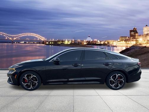 Aurora Black Pearl 2025 Kia K5 GT-Line