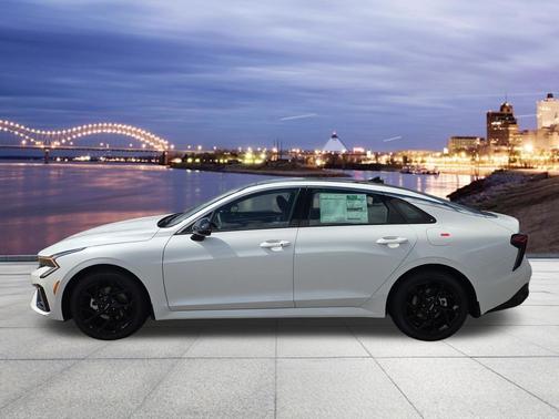 Snow White Pearl 2026 Kia K5 GT-Line AWD