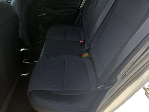 Snow White Pearl 2026 Kia Seltos S