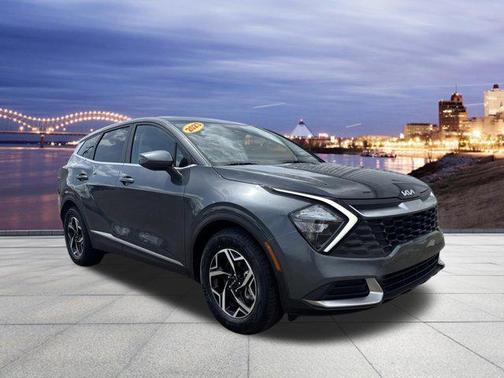 Gravity Gray 2023 Kia Sportage LX