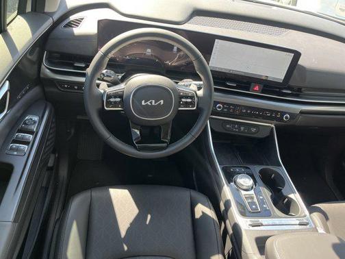 2025 Kia Carnival Hybrid SX