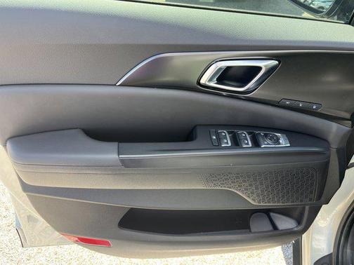 2025 Kia Carnival Hybrid SX