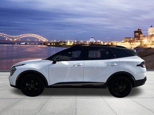 Glacier White Pearl/Ebony Black Roof 2024 Kia Sportage S